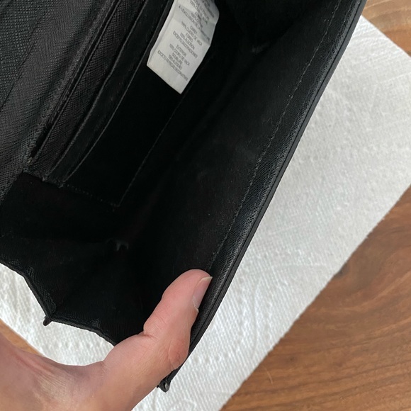 Cross-body Armani Exchange Black Purse - Picture 4 of 4